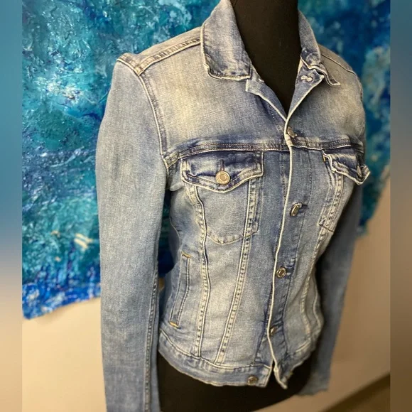 Jean jacket - Picture 13 of 13